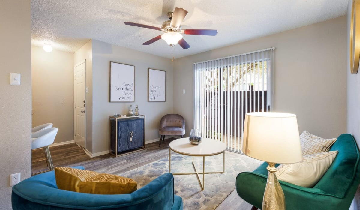 Holbrook Apartment Homes Image 2