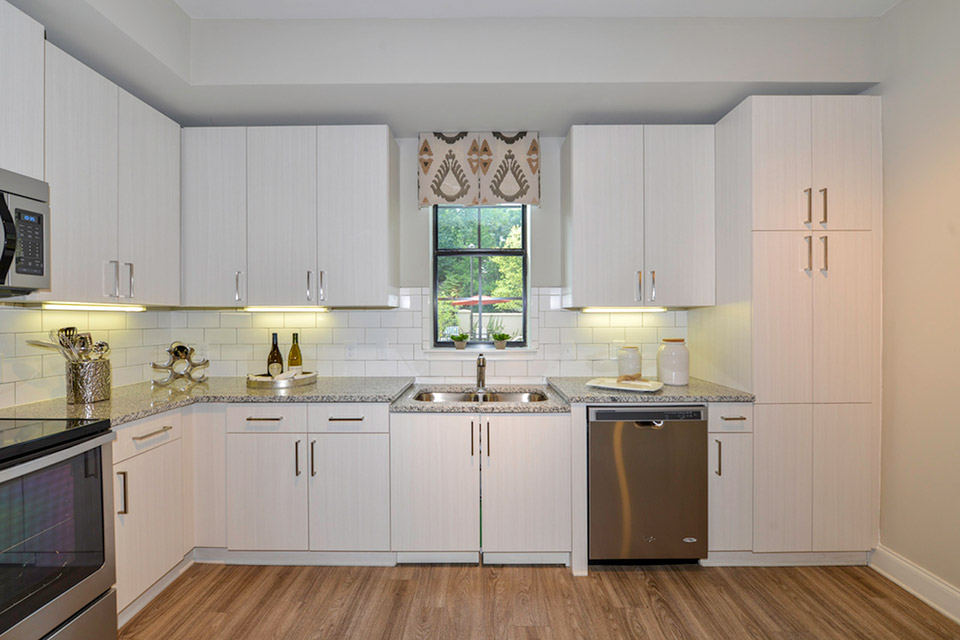 The Residences at Chastain Apartments Image 8