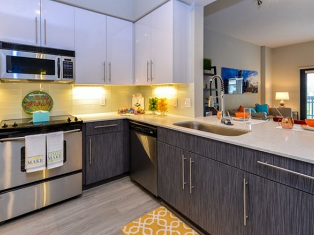 The Waterford on Piedmont Image 9