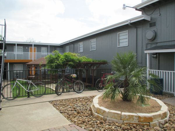 Eastside Commons Image 7