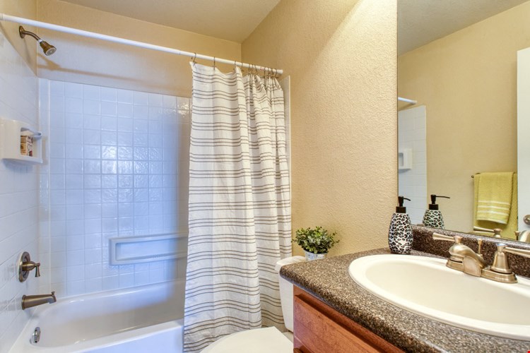 IMT Pleasant Hill Image 18