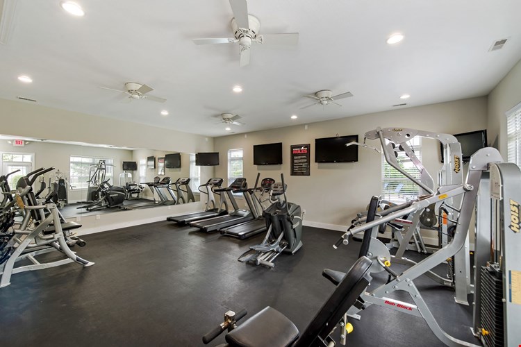 Cumberland Pointe Apartments Image 16