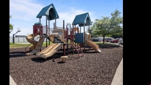 Eagles Landing Image 3