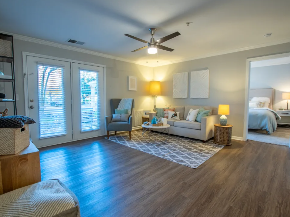 South Beach Apartments Image 5