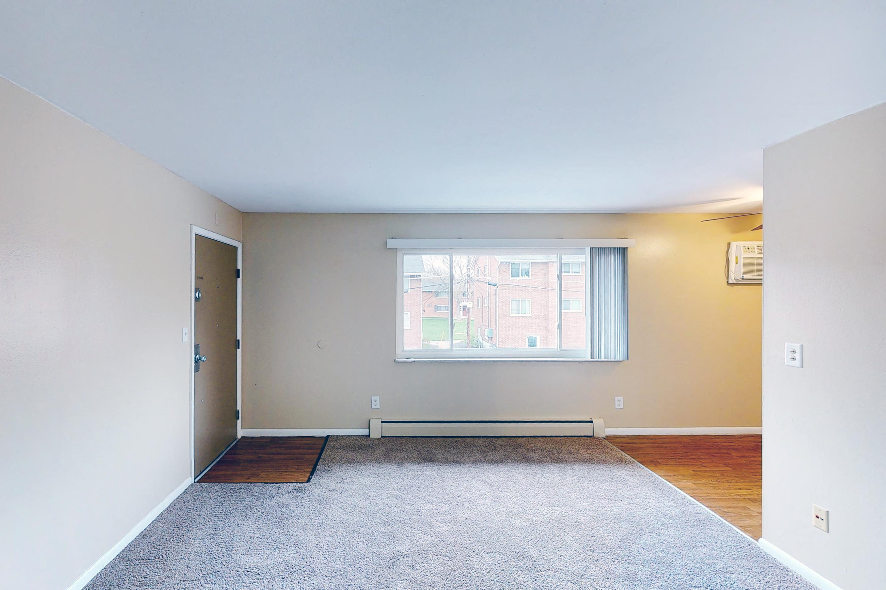 Sharondale Woods Apartments Image 40