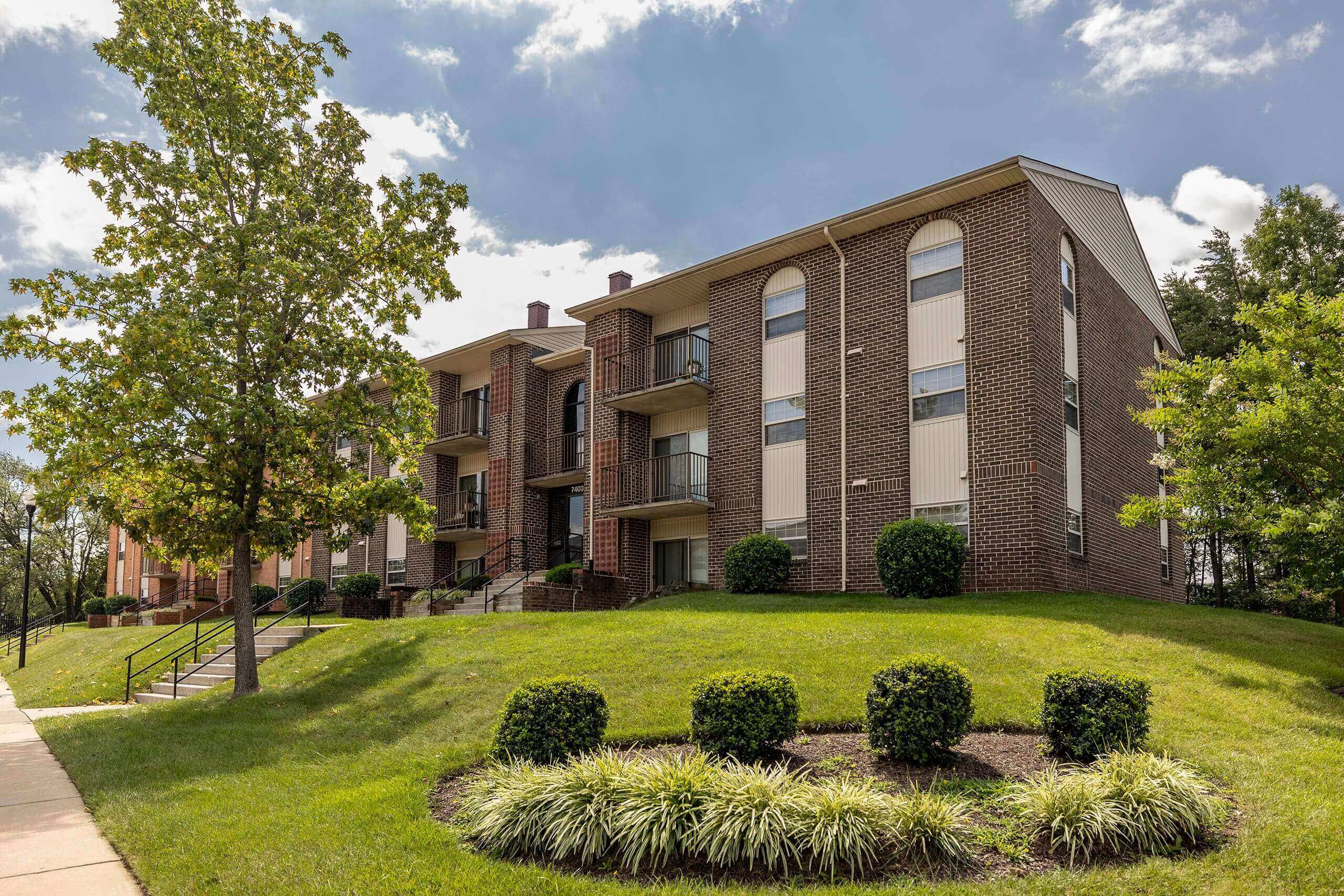 Security Park Apartments Image 1