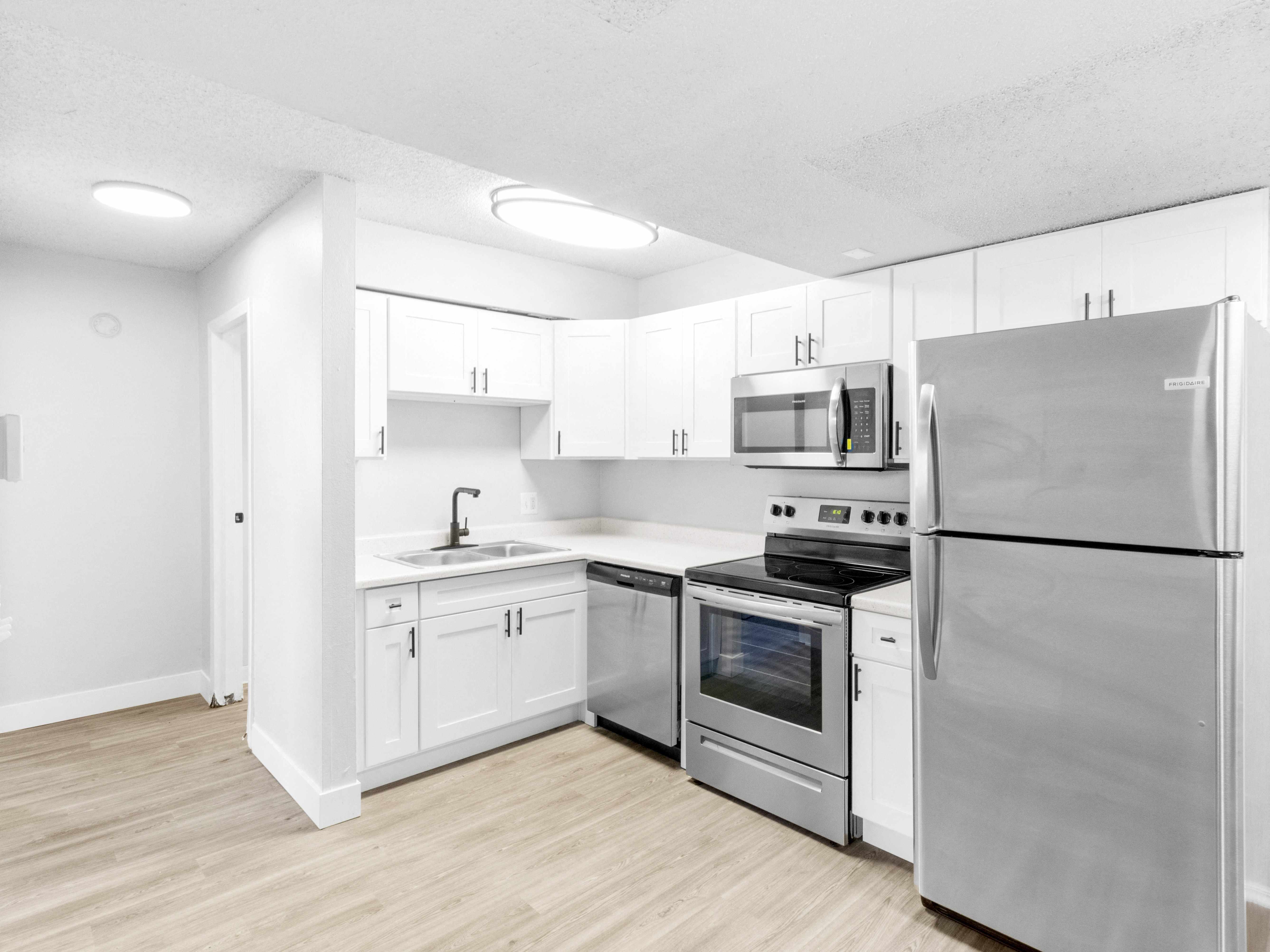 Proximity Apartment Homes Image 9