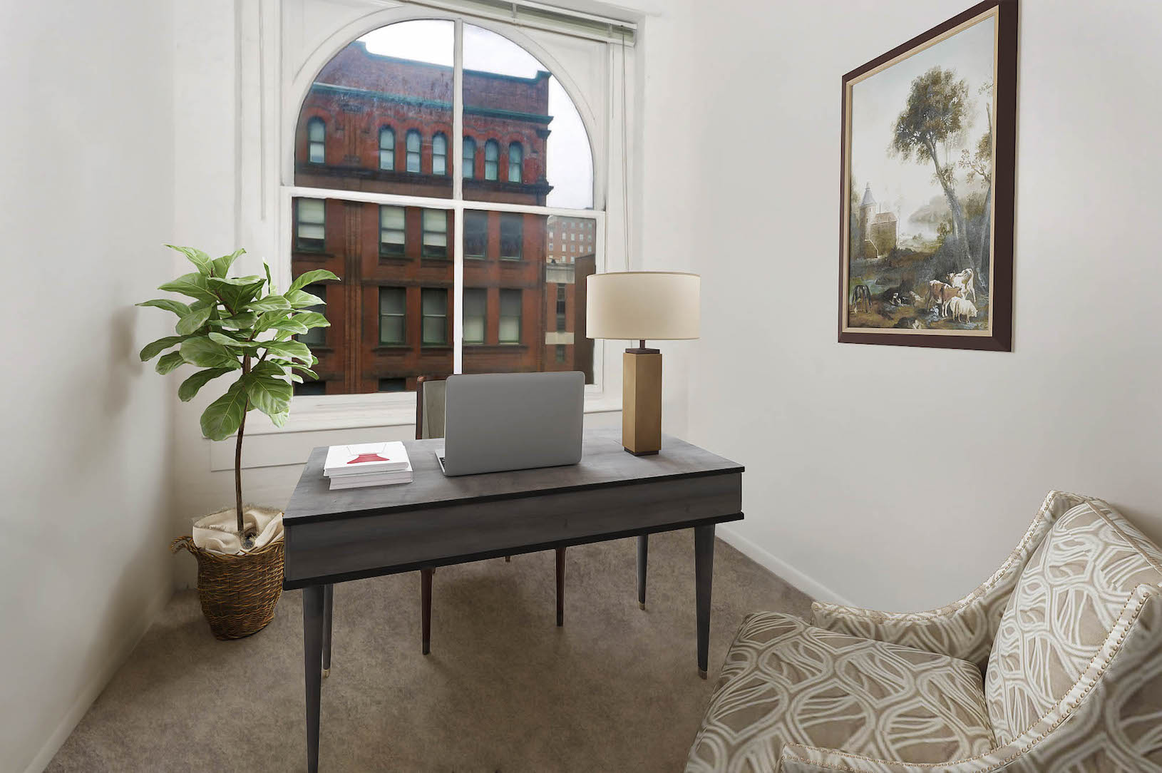 Marlboro Classic Apt & Redwood Square Image 30