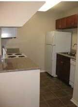 Diamond Lakes Apartment Homes Image 10