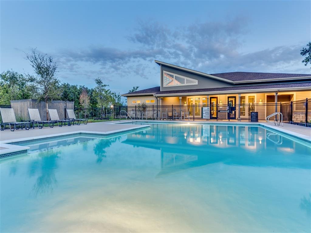 Junipers Edge Image 2