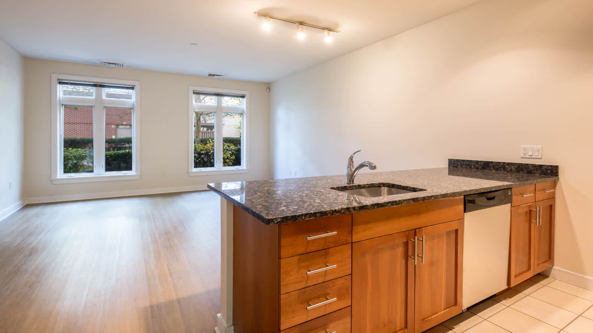 The West End Apartments Image 62