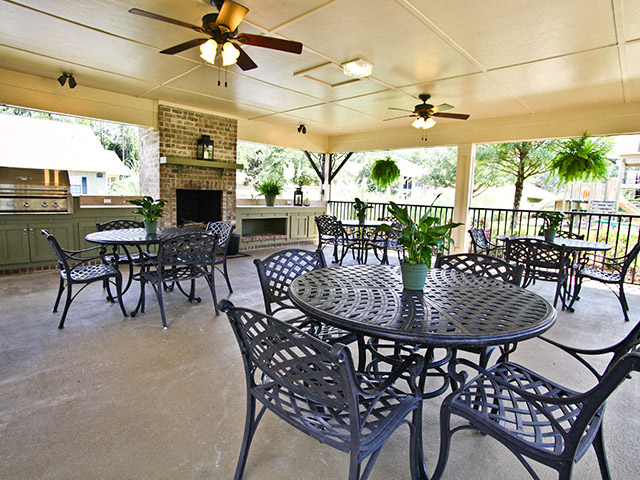 The Park at Whispering Pines Image 13