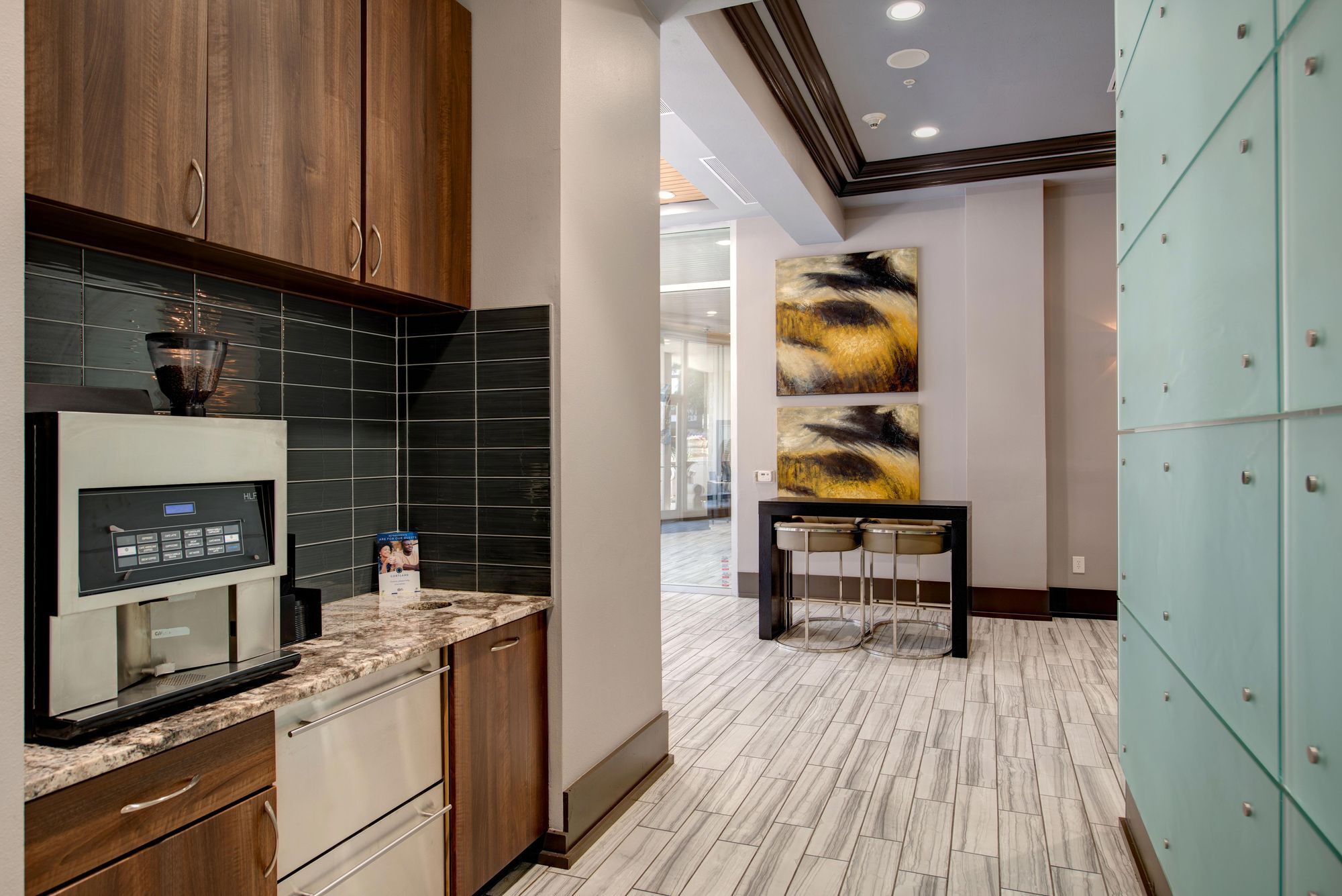 Cortland Halstead Image 16