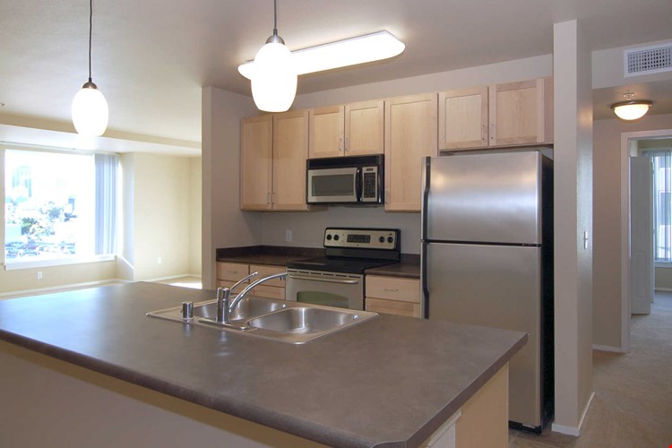 Market Street Village Image 10