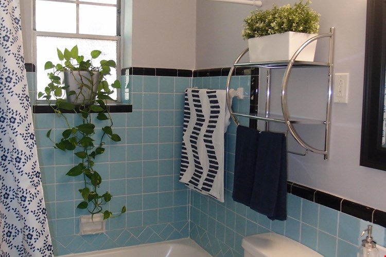 Hampton Gardens Image 17