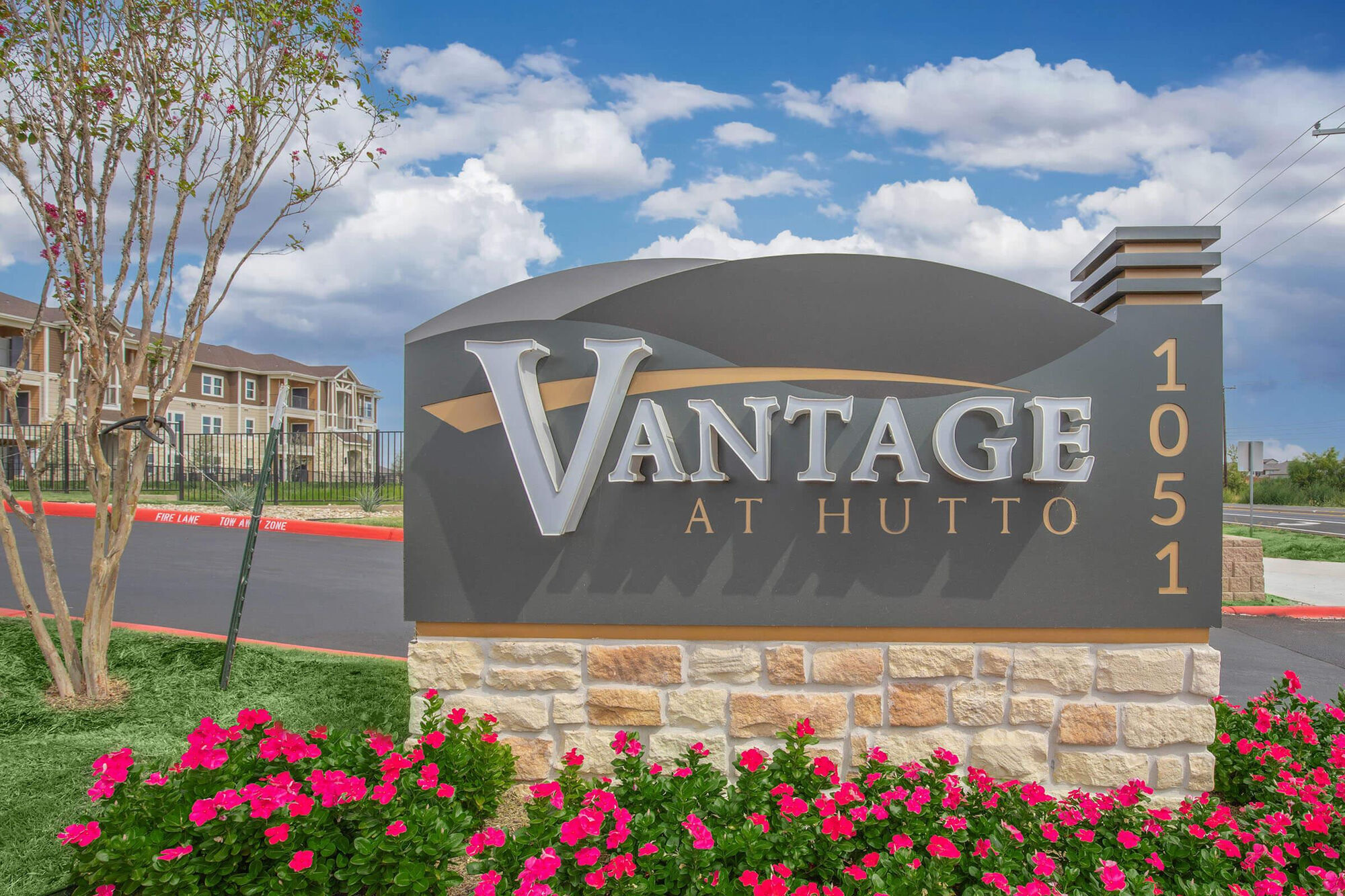 Vantage at Hutto Image 1
