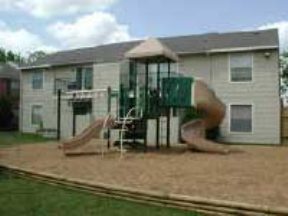 Glen Oaks Apartments Image 10