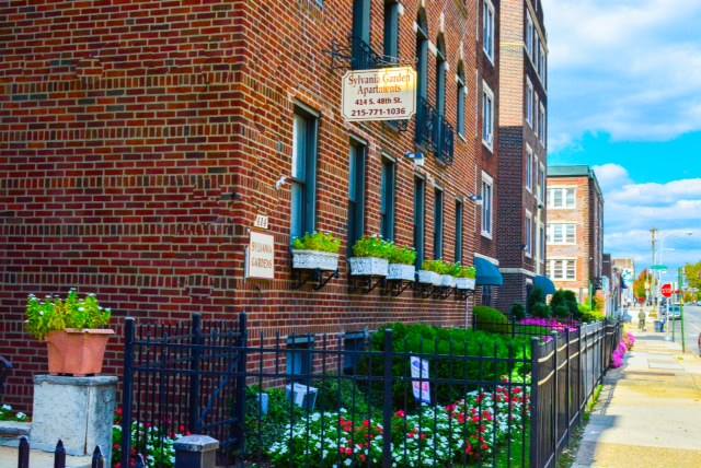 Sylvania Gardens Apartments Image 1