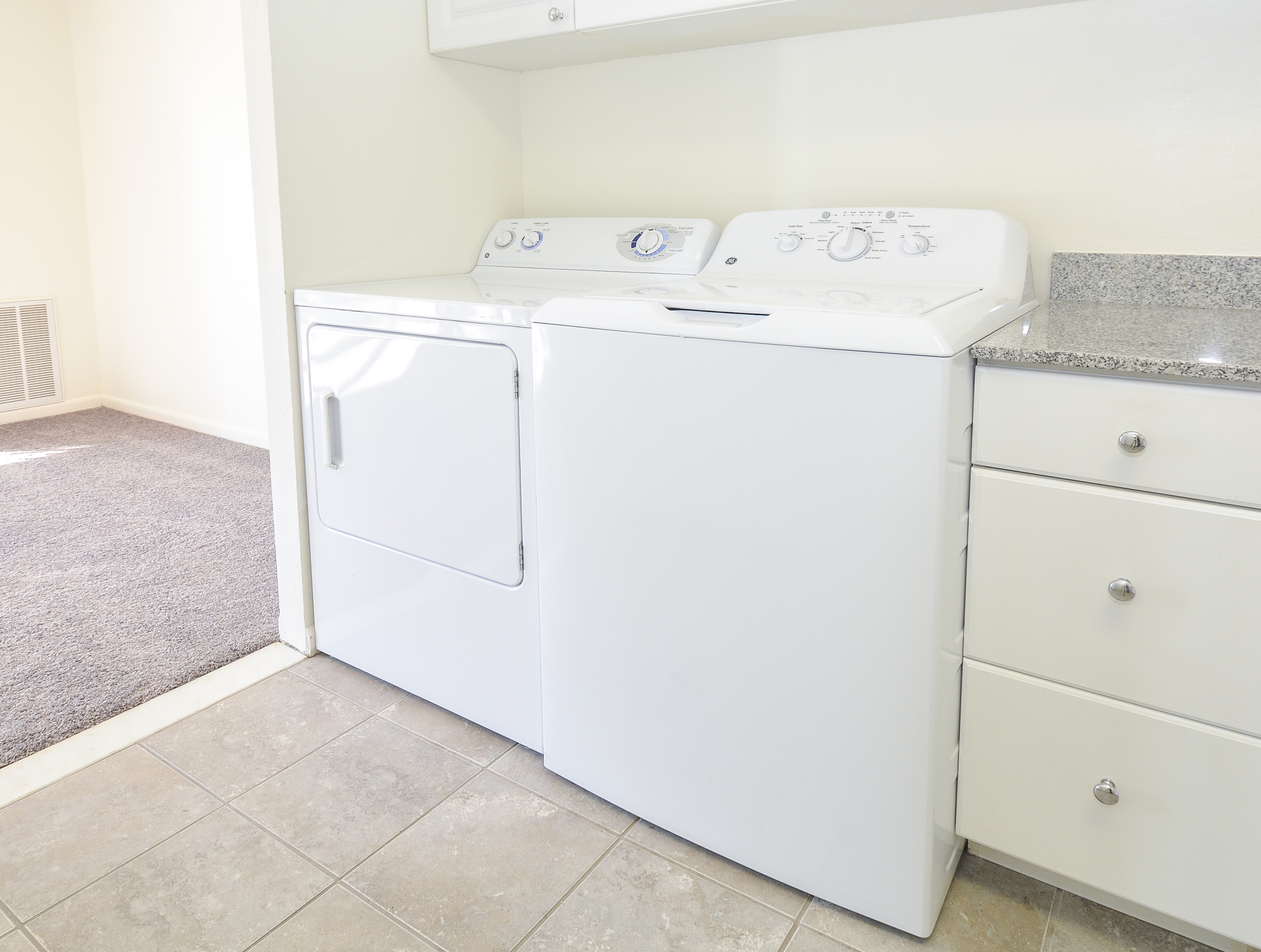 Washer and Dryer at Main Line Berwyn Apartments