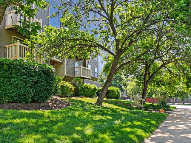 The Retreat at Woodridge Image 2