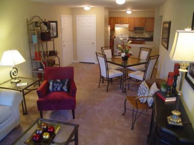 Club at Main Street Image 8