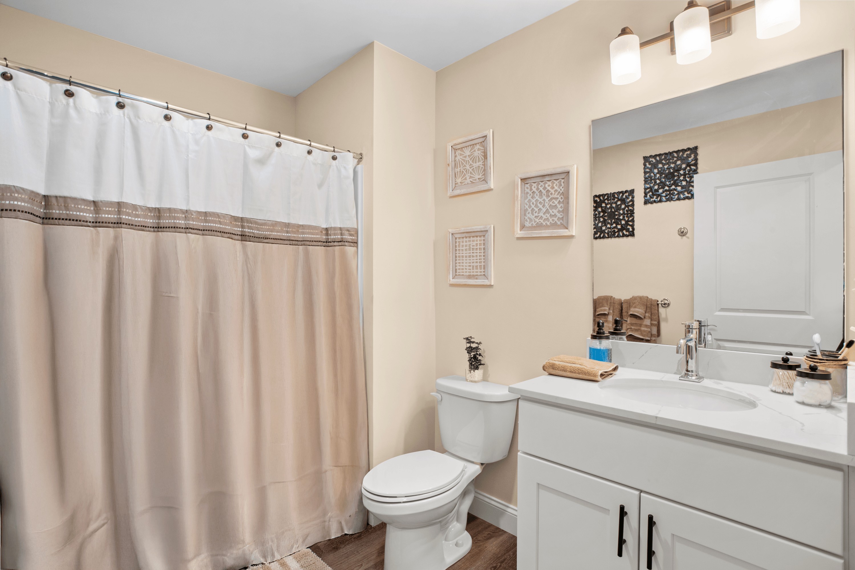 Prospect Hills Image 24