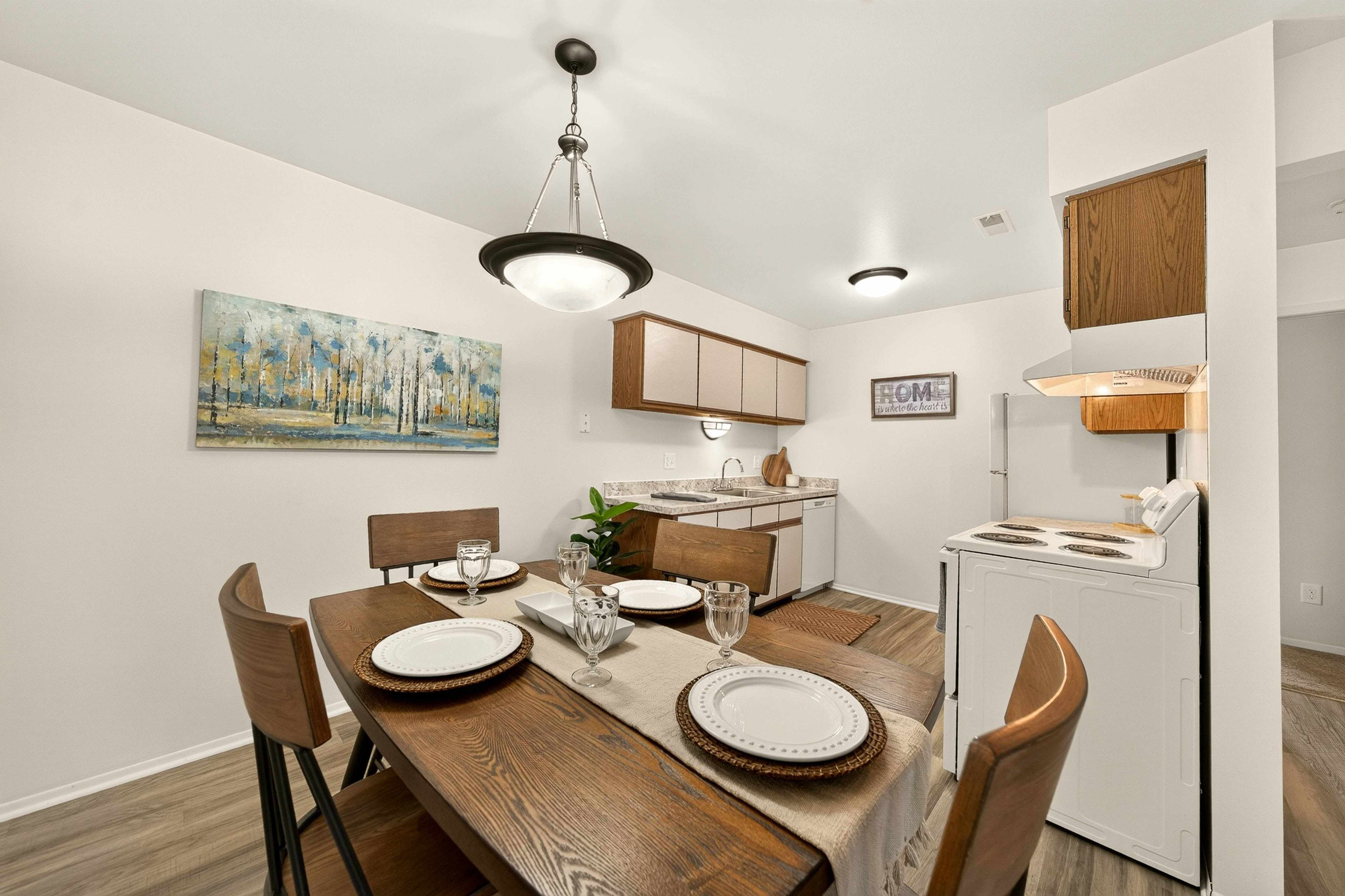 Contemporary Dining Room at Eastwood Village Apartments in Clinton Township, MI.