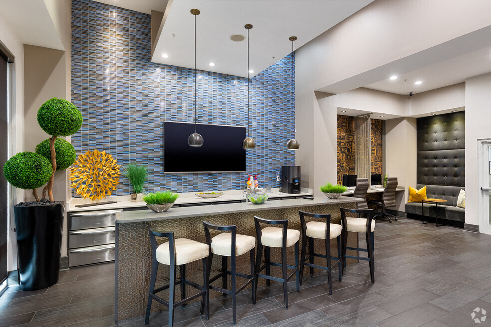 Lofts at SoDo  Image 13