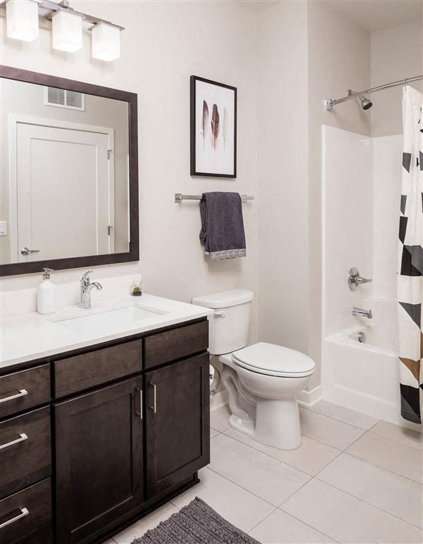 Foundry Lake Street Image 14