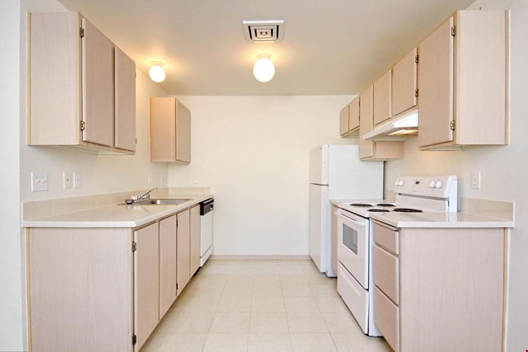 Market Place Apartments Image 13