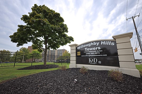 Willoughby Hills Towers Image 1