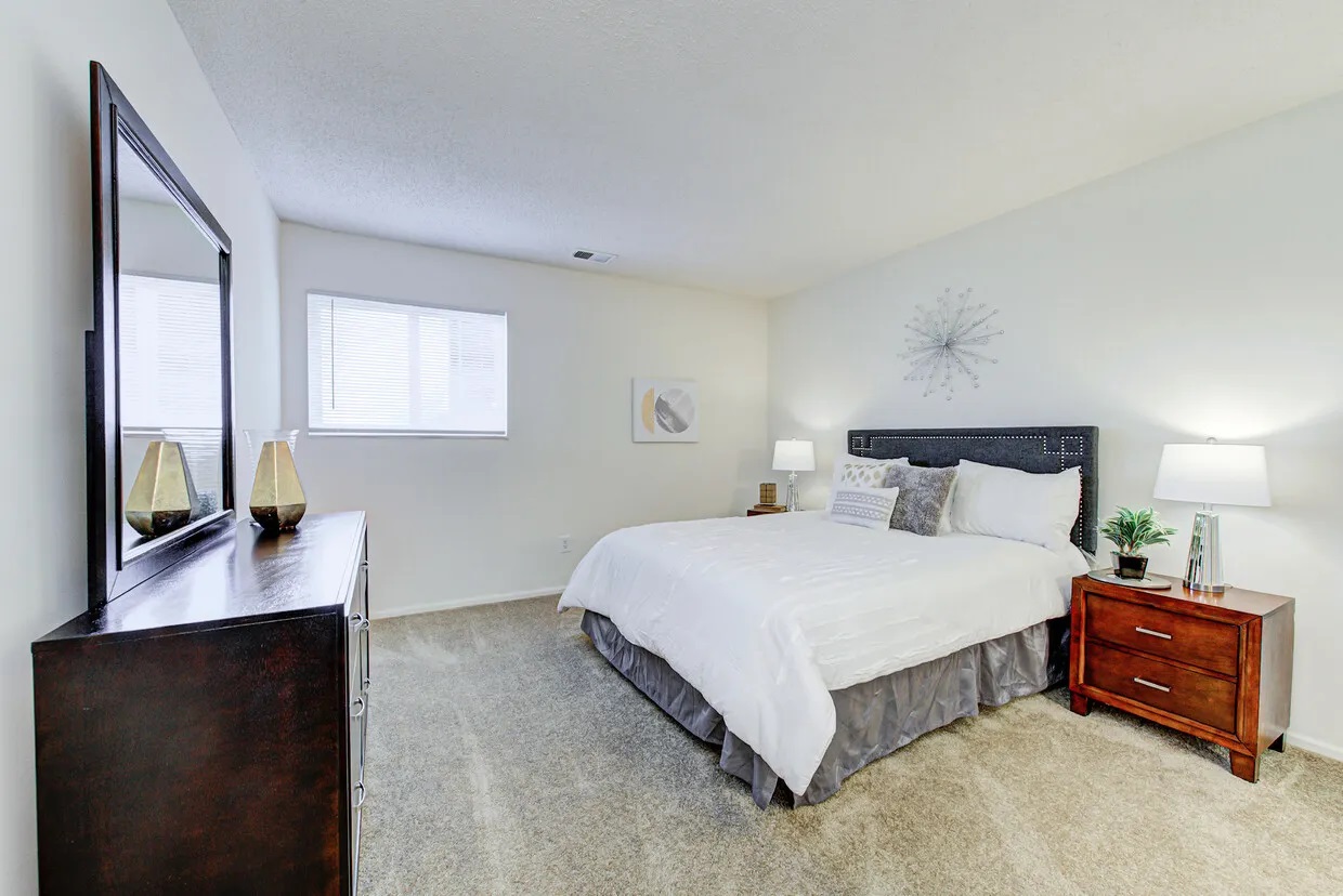 Chateau in the Woods Image 14