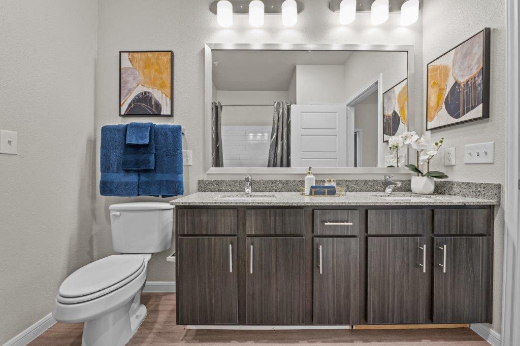 Redbird Ridge Apartments Image 13