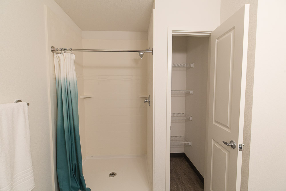 Moanalua Hillside Apartments Image 12