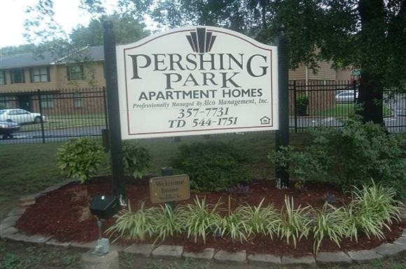 Pershing Park Apartments Image 1