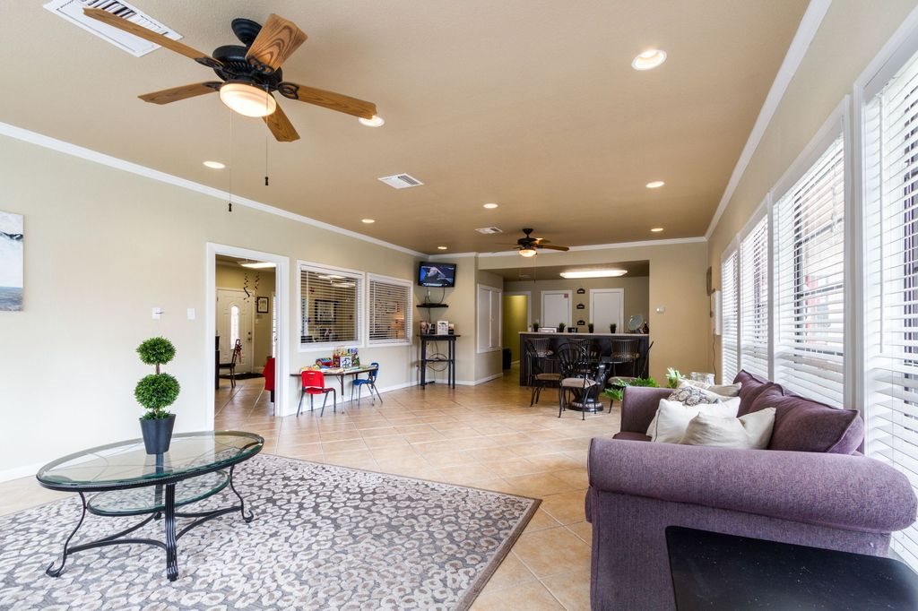 Artisan West Image 3