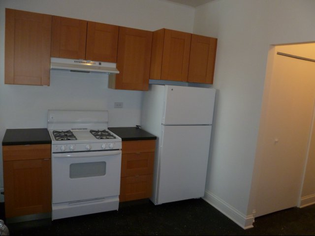 5429 S Woodlawn Avenue Image 10