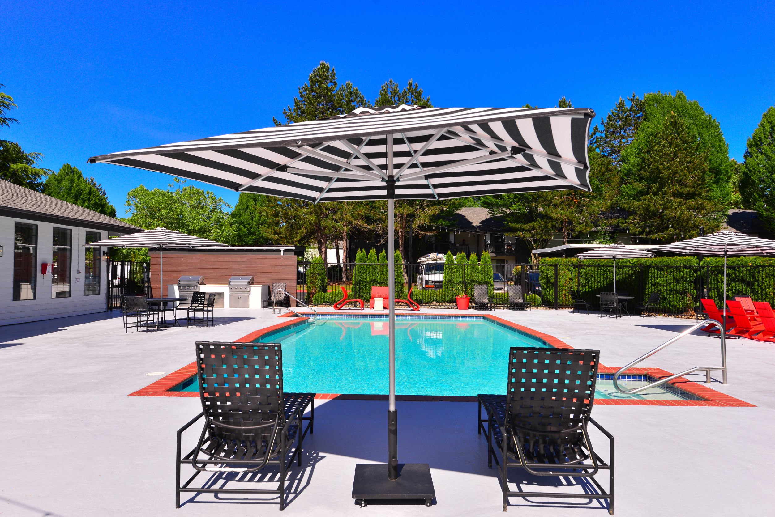 Woodlake Apartments Image 15