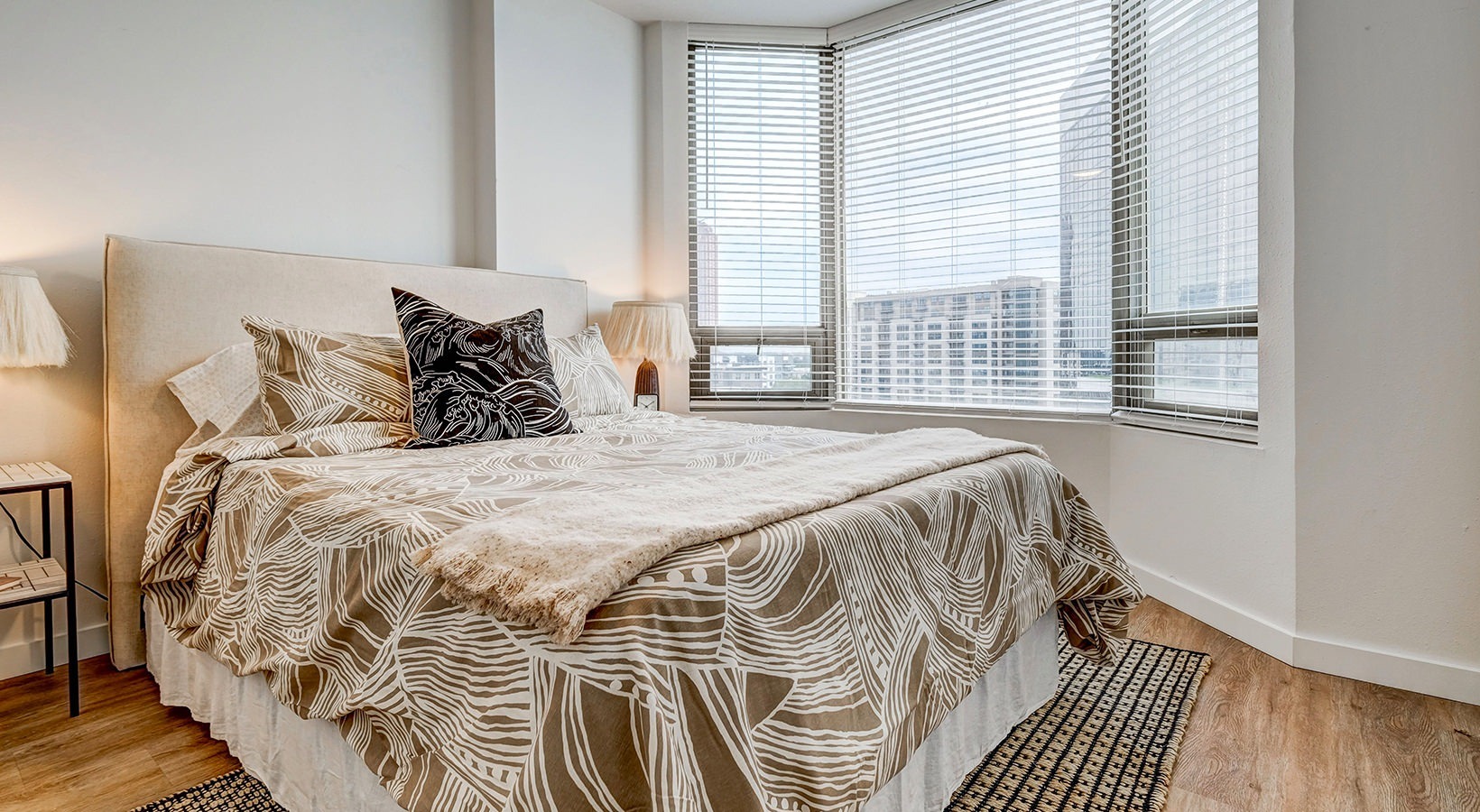 Whitney Uptown  Image 10