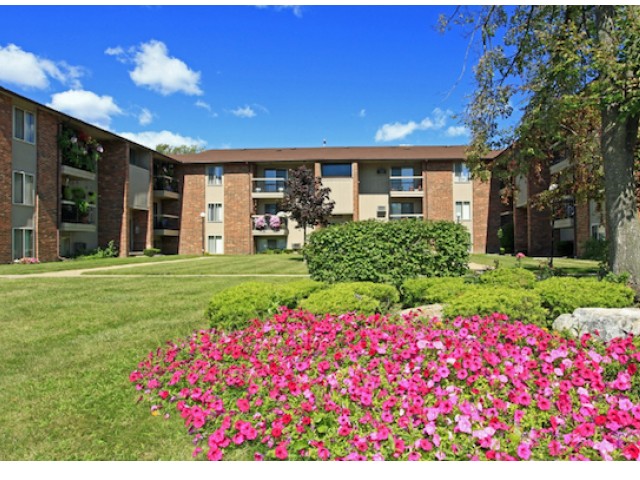 San Remo Villa Apartments Image 17