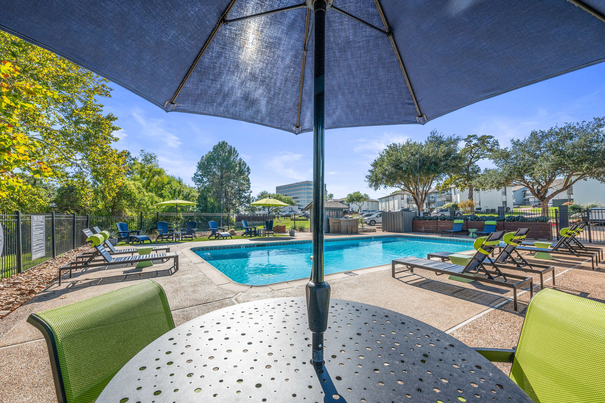 The Halston Image 17