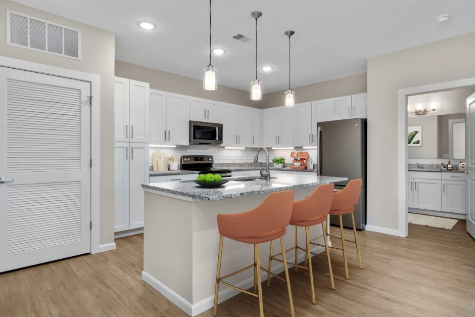 Citrine at Lake St Louis Image 12