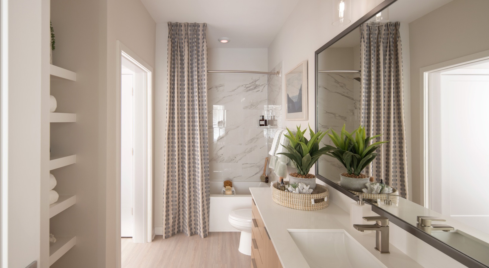 Aventon Pearl Image 22