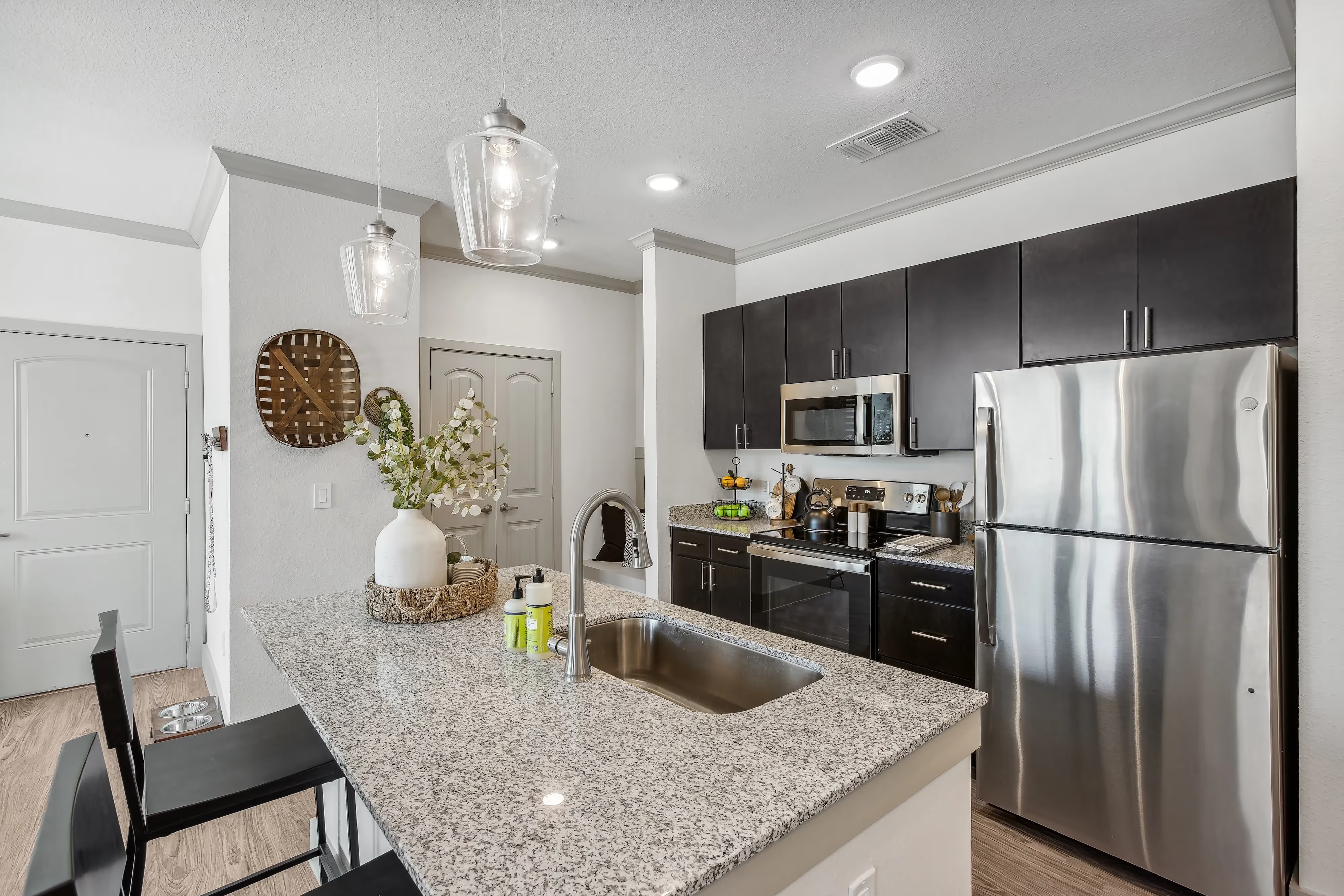 Paloma Apartments Image 9