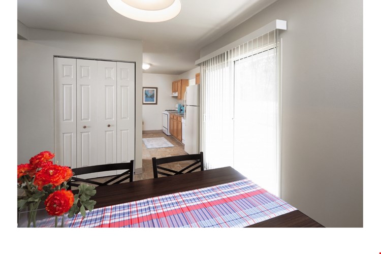 Windsor Crossing Image 2