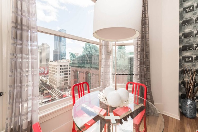 Fisher Building City Club Apartments Image 21