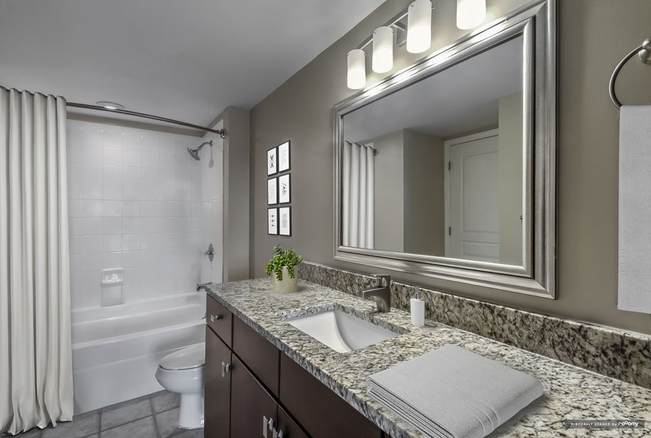 Camden Grandview Townhomes  Image 10