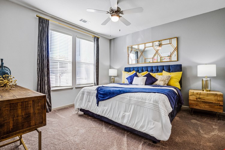 IMT Edgewater Image 6