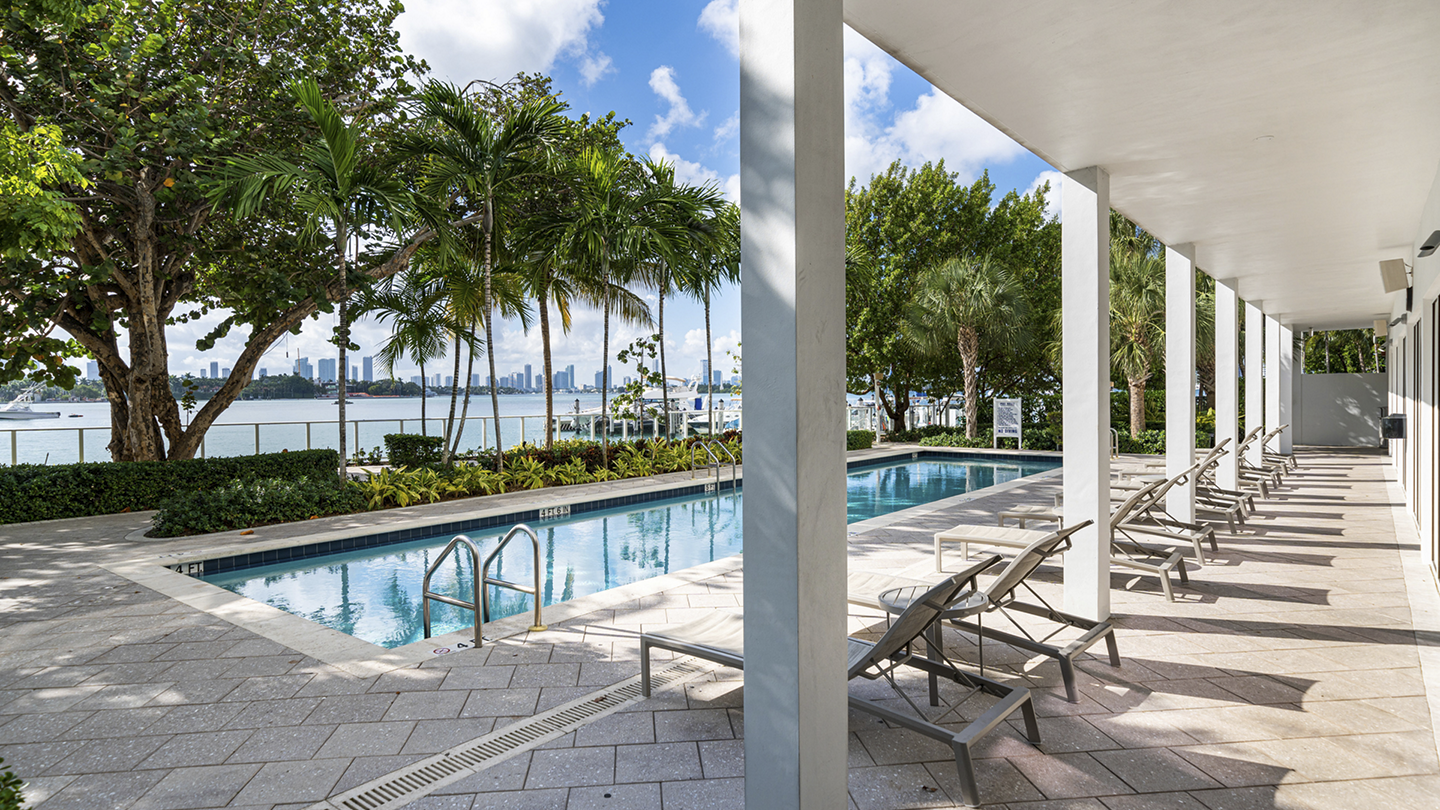 Southgate Towers Image 3