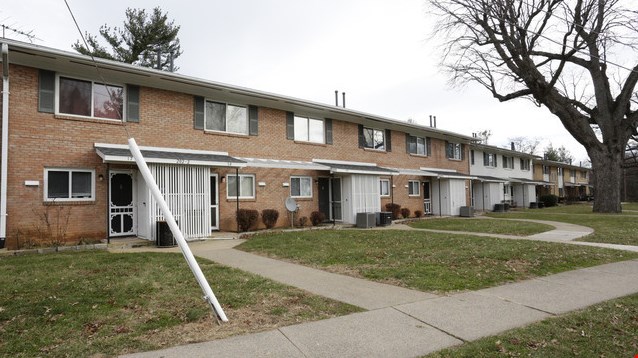 Page Brooke Village Townhouses Image 1